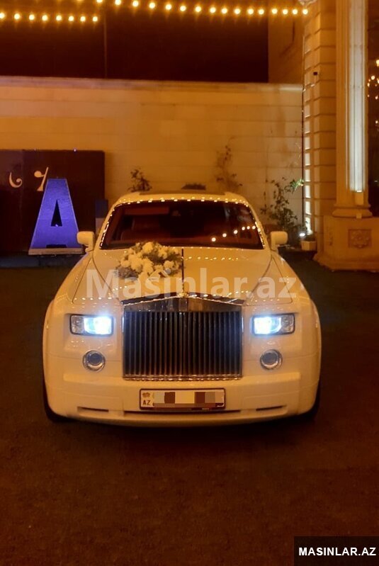 Rolls-Roycee Phantom, 2011 il