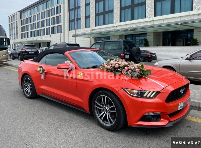 Ford Mustang cabriolet, 2018 il