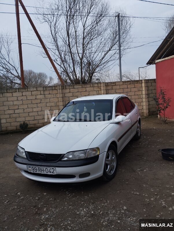 Opel Vektra, 1996 il Opel Vektra, 1996 il