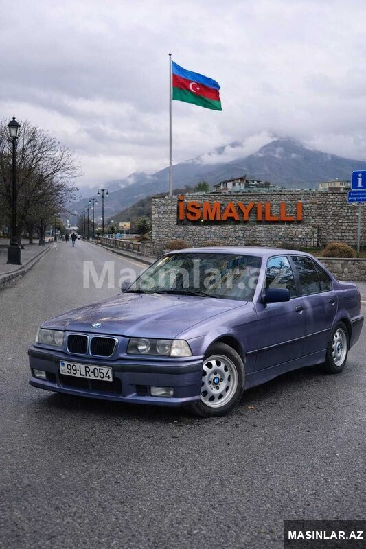 BMW 318, 1994 il BMW 318, 1994 il