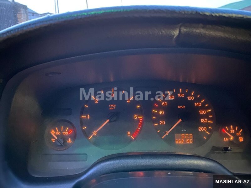 Opel Astra, 1998 il Opel Astra, 1998 il