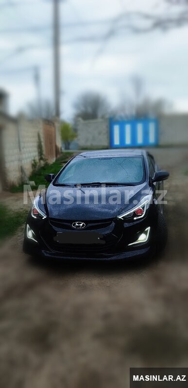 Hyundai Elantra, 2012 il Hyundai Elantra, 2012 il
