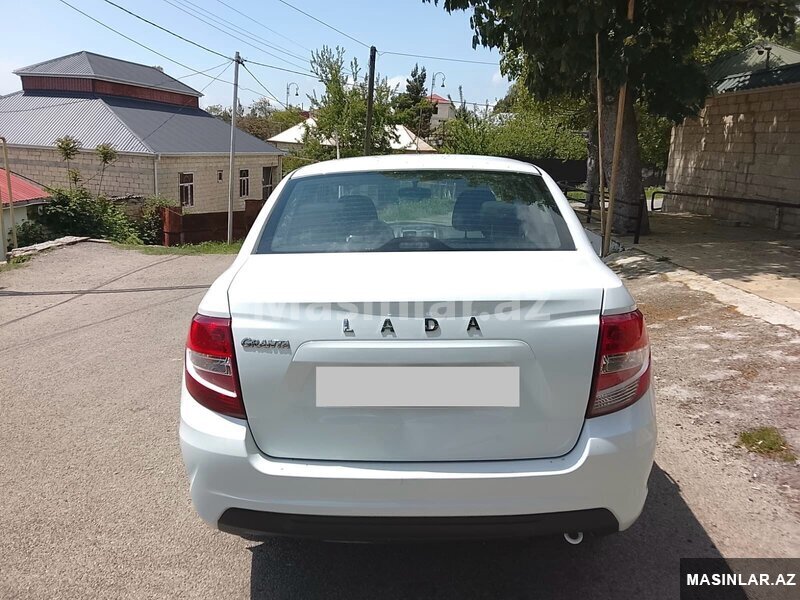 LADA (VAZ) Qranta, 2024 il LADA (VAZ) Qranta, 2024 il