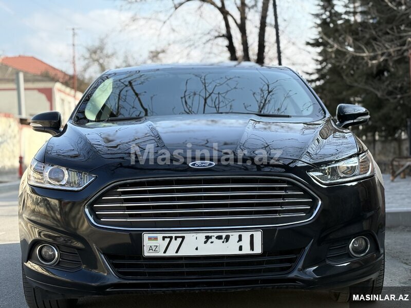 Ford Fusion, 2015 il Ford Fusion, 2015 il