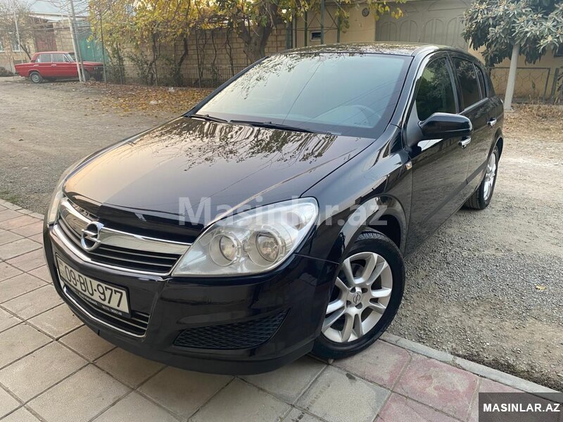 Opel Astra H, 2009 il Opel Astra H, 2009 il