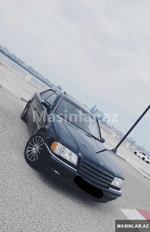Mercedes C230, 1998 il Mercedes C230, 1998 il