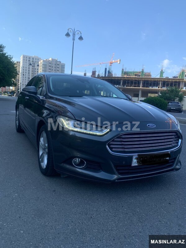 Ford Mondeo, 2015 il Ford Mondeo, 2015 il