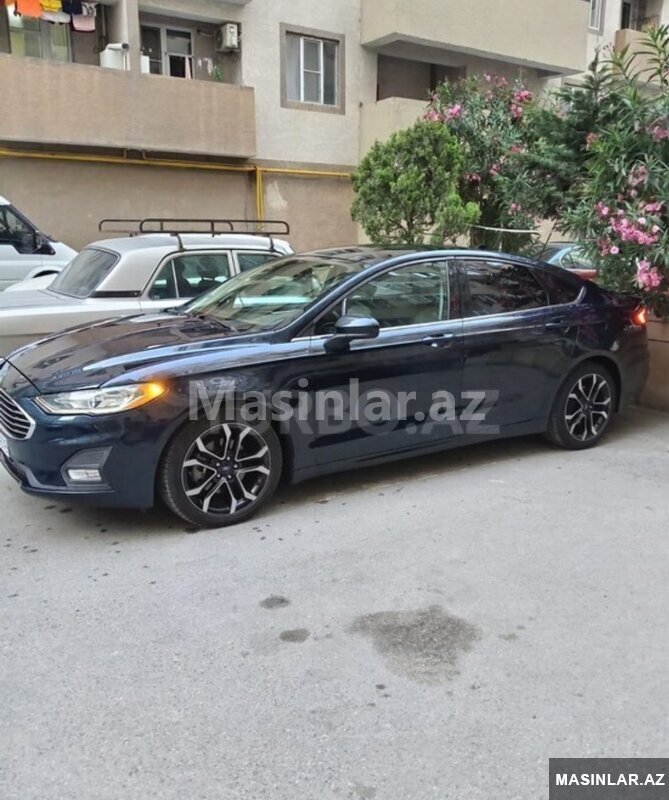 Ford Fusion, 2020 il Ford Fusion, 2020 il