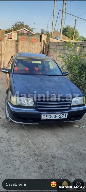 Mercedes C220, 1994 il Mercedes C220, 1994 il