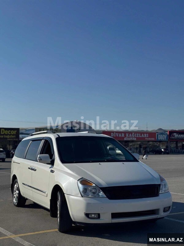 Kia Carnival, 2011 il Kia Carnival, 2011 il