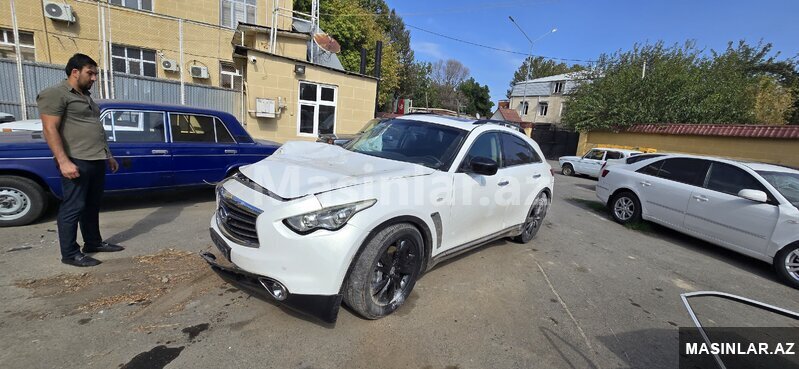 Infiniti Fx35, 2011 il Infiniti Fx35, 2011 il