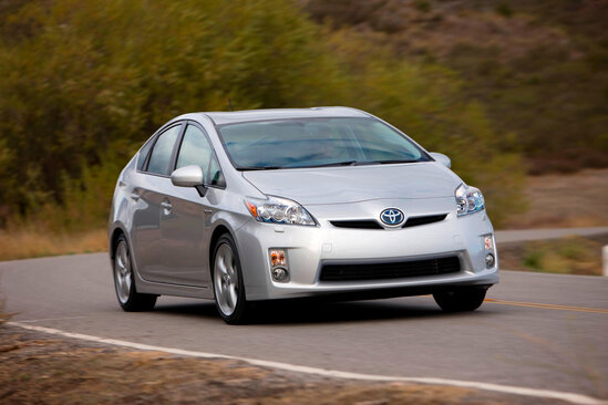 Kirayə maşınlar: Niyə "Toyota Prius"a üstünlük verilir?