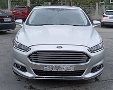 Ford Fusion, 2015 il