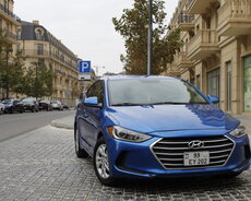 Hyundai Elantra, 2018 il