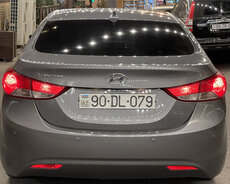 Hyundai Elantra, 2012 il