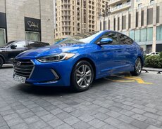Hyundai Elantra, 2018 il