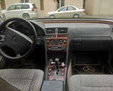 Mercedes C200, 1994 il