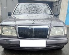Mercedes E250, 1994 il