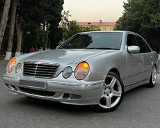Mercedes E240, 1999 il