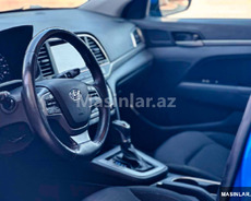 Hyundai Elantra, Tucson, 2017 il