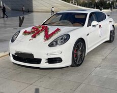 Porsche Panamera 4.8