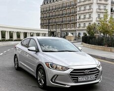 Hyundai Elantra 2017 il