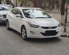 Hyundai Elantra, 2012 il