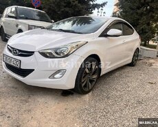 Hyundai Elantra, 2018 il