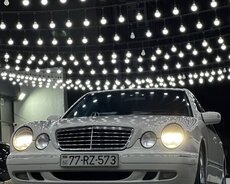 Mercedes E320, 1999 il