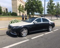 Mercedes black white s class, 2019 il