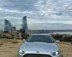 Ford Fusion, 2015 il