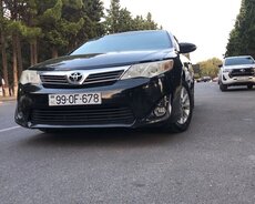 Toyota Camry, 2013 il