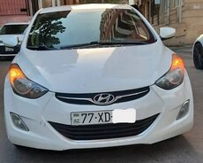 Hyundai Elantra, 2013 il