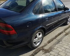 Opel Vectra, 1996 il