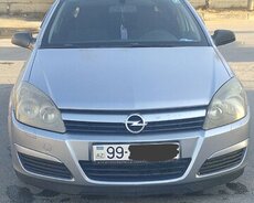 Opel Astra, 2005 il