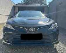 Toyota Camry, 2023 il