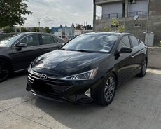 Hyundai Elantra, 2018 il