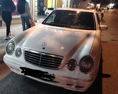 Mercedes Mercedes, 2001 il