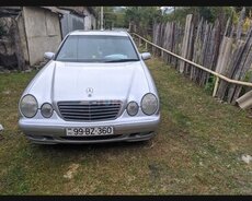 Mercedes E200, 1999 il