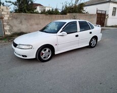 Opel Vektra, 2000 il