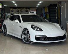 Porsche Panamera GTS, 2020 il