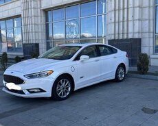 Ford Fusion, 2017 il