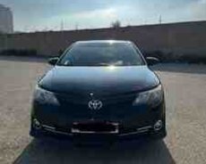 Toyota Camry, 2012 il