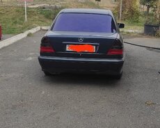 Mercedes C200, 1998 il