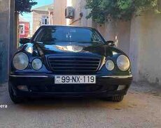 Mercedes E 270, 2000 il