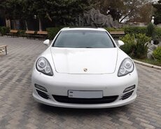 Porsche Panamera Turbo, 2012 il