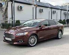 Ford Fusion, 2015 il