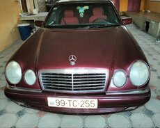 Mercedes E230, 1996 il