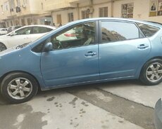 Toyota Prius 20 depozitle verilir günü 25 m, 2008 il