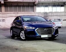 Hyundai Elantra, 2018 il